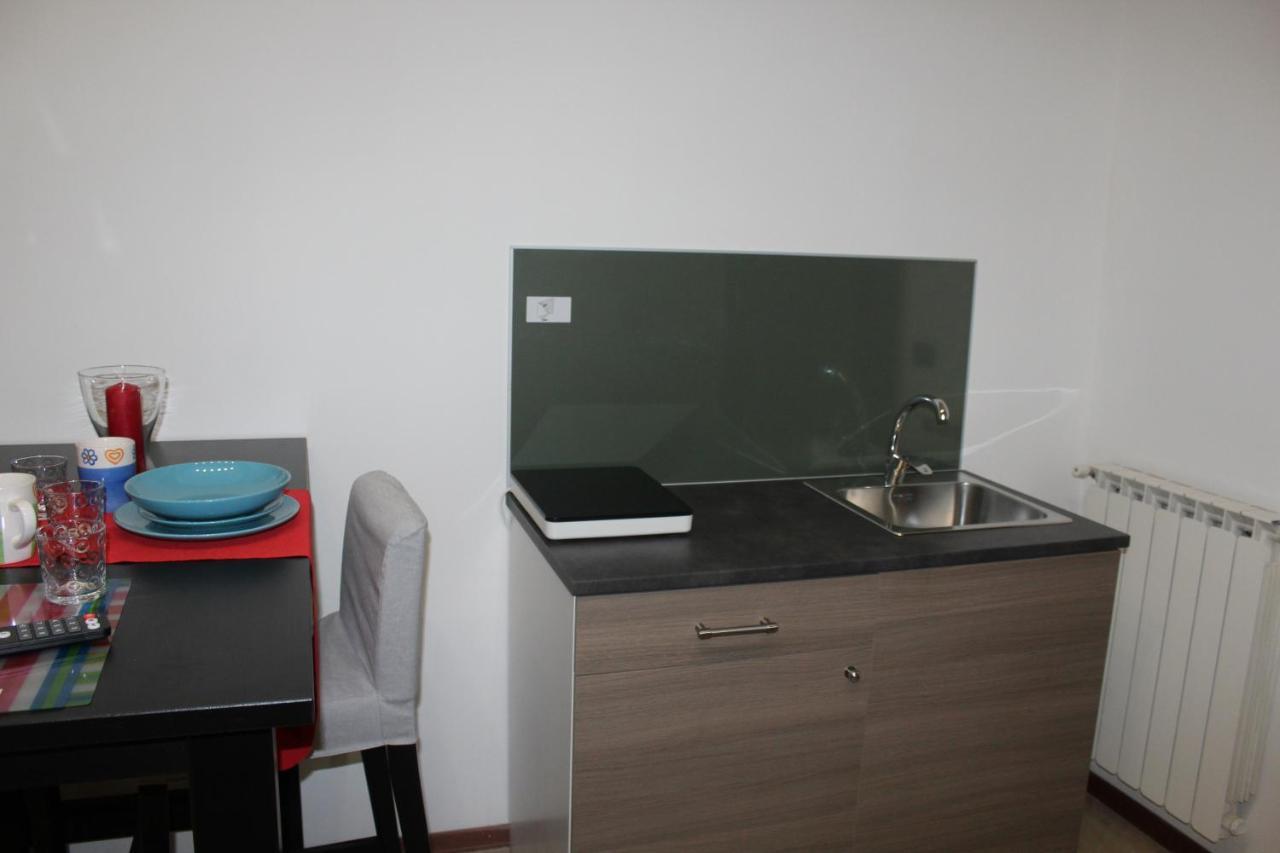 La Piazza - Garibaldi 2.6 Apartment เนเปิลส์ ภายนอก รูปภาพ