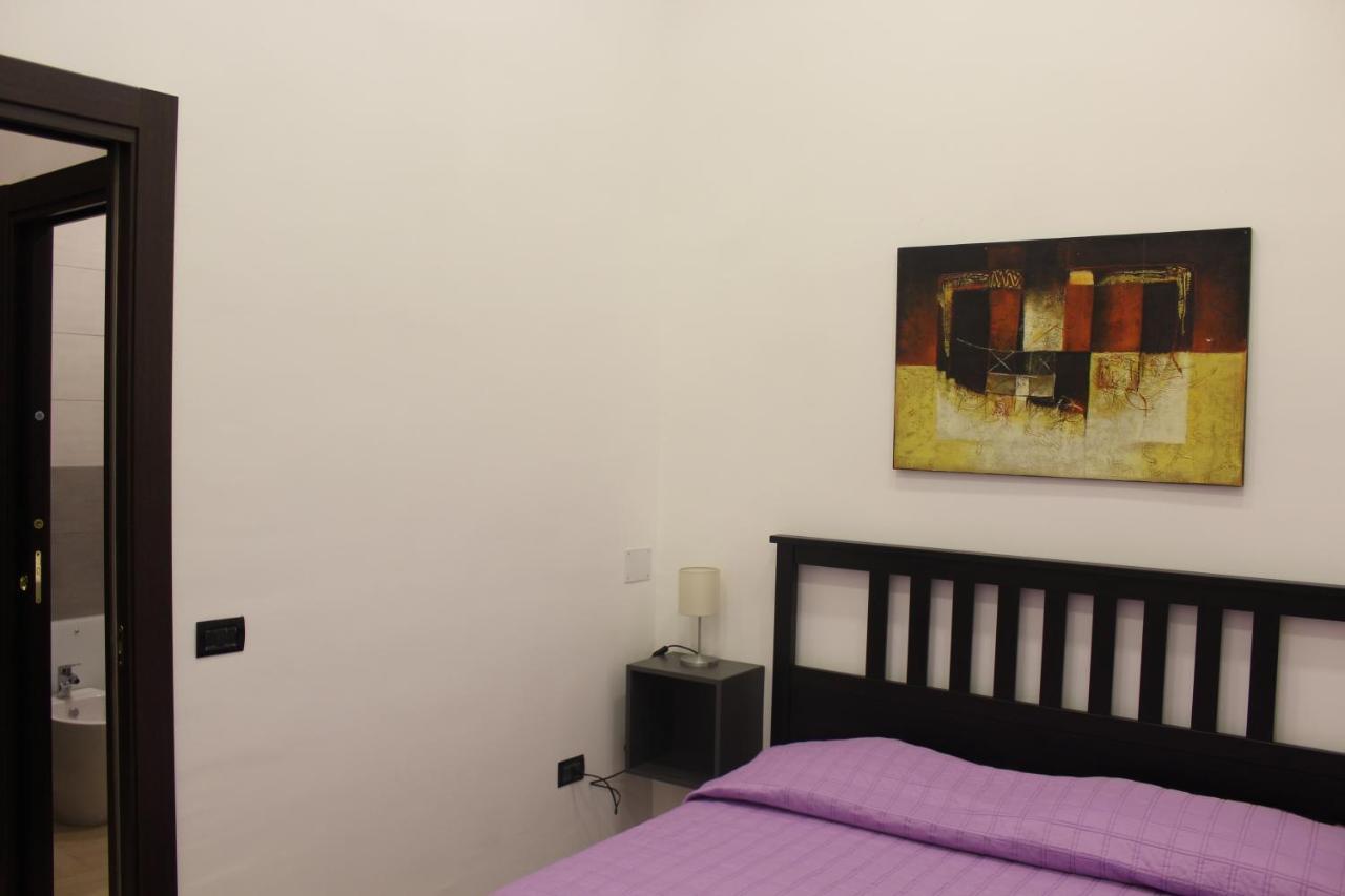 La Piazza - Garibaldi 2.6 Apartment เนเปิลส์ ภายนอก รูปภาพ