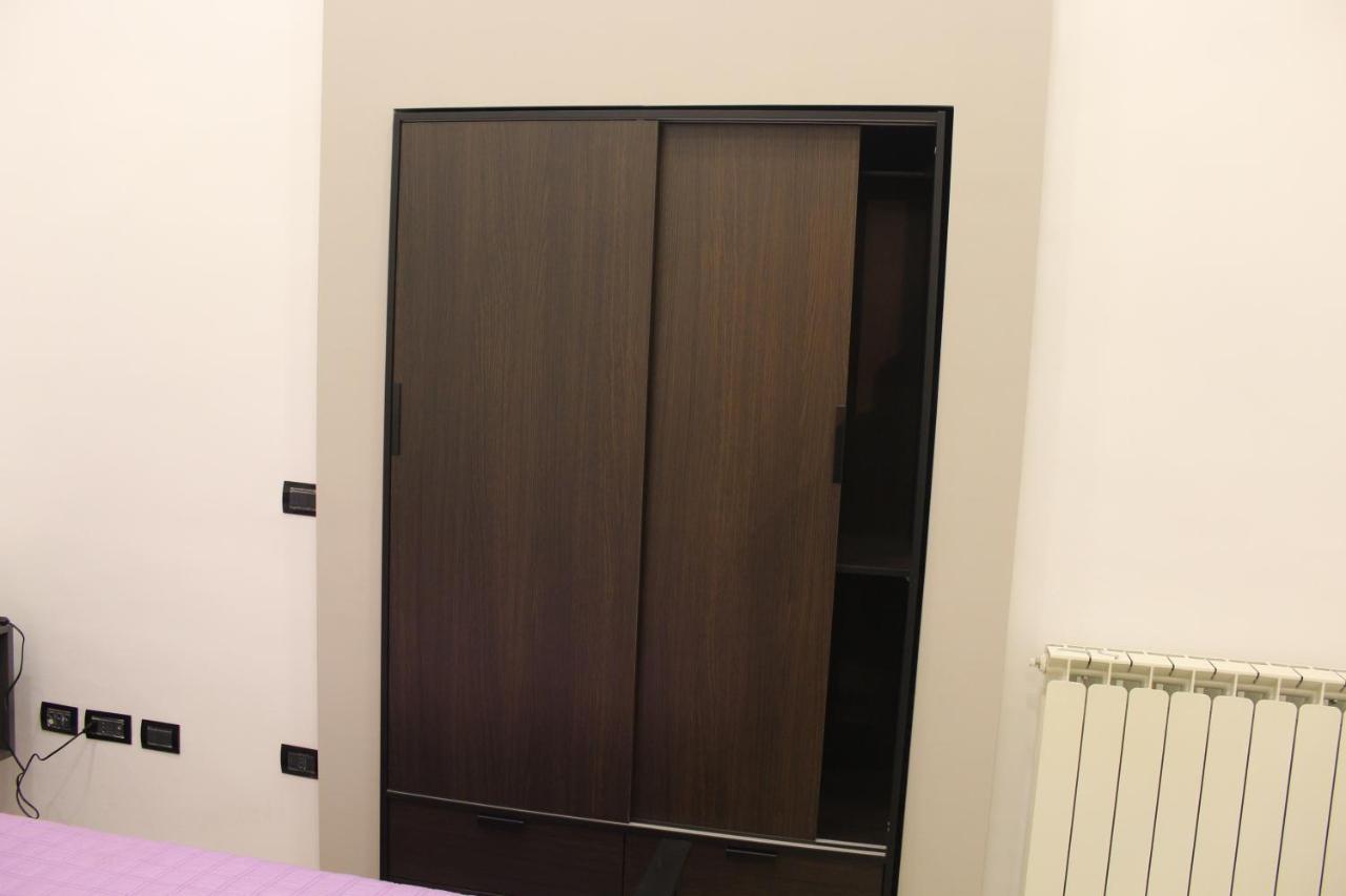 La Piazza - Garibaldi 2.6 Apartment เนเปิลส์ ภายนอก รูปภาพ